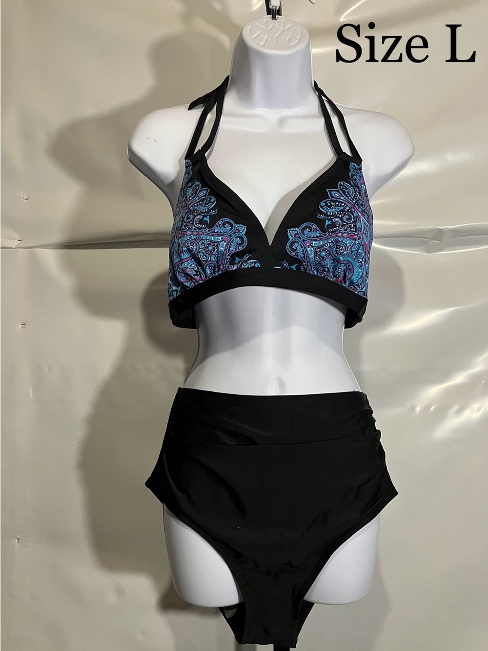 Women’s Paisley Top High-Waist Two-Piece Swimsuit Size L